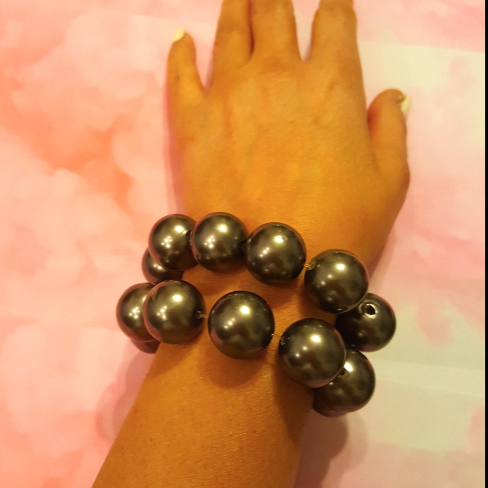 Gray Stretchable Bracelets With Round Hallow Beads - image 3
